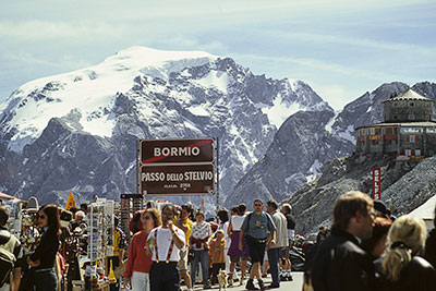 Italien, Trentino-Südtirol, Südtiroler Alpen,Vinschgau, Am Silfser Joch (2757 m) mit Blick zum Ortler (3465 m)