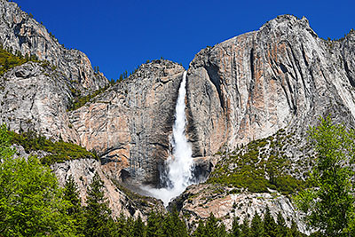 USA, Kalifornien, Sierra Nevada,Yosemite National Park, Wanderung zu den Yosemite Falls