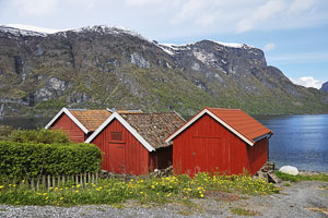 Norwegen, Sogn Og Fjordane, Sogn Og Fjordane, In Aurland am Ufer des Aurlandsfjordes