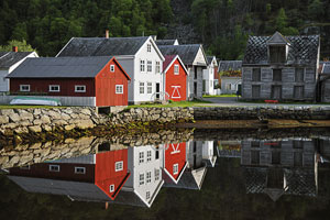 Norwegen, Sogn Og Fjordane, Sogn Og Fjordane, Historische Hafenanlage in Laerdal