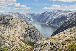 Norwegen, Rogaland, Rogaland, Auf dem Rueckweg zur Preikestolenhuette, Blick zurueck zum Lysefjord