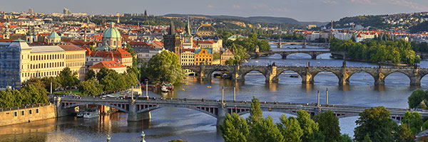 Tschechien, Unbekannt, Prag und Umgebung, Panorama vom Hanauschen Pavillon auf der Letna mit Blick zur Karlsbrücke