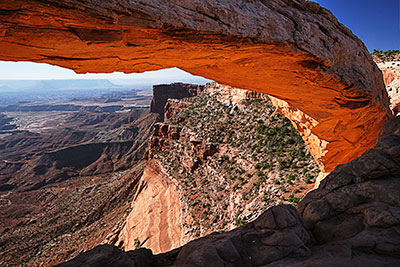 USA, Utah, Colorado Plateau,Canyonlands National Park, Morgens am Mesa Arch