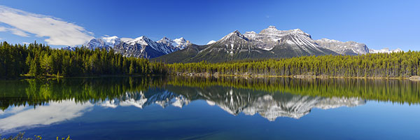 Kanada, Alberta, Rocky Mountains,Banff National Park, Wasserspiegelung am Herbert Lake