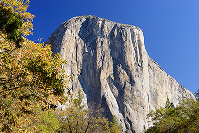 USA, Kalifornien, Sierra Nevada,Yosemite National Park, Blick zum El Capitan (2307 m)
