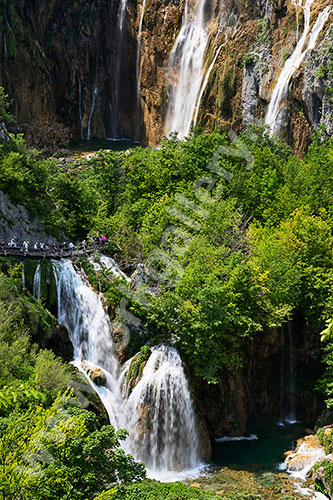 Kroatien, Mittelkroatien, Mittelkroatien, Die Wasserfälle Veliki Slap und Sastavci