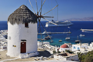 Griechenland, Südliche Ägäis, Kykladen,Mykonos, An der Boni Windmühle oberhalb des Alten Hafens