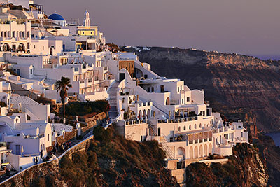 Griechenland, Südliche Ägäis, Kykladen,Santorin, Firostefani zum Sonnenuntergang