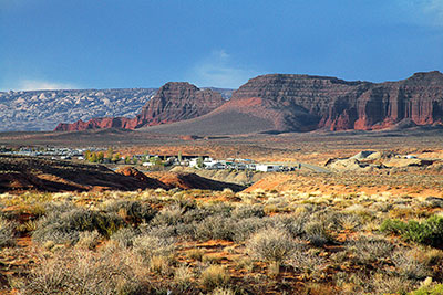 USA, Utah, Colorado Plateau,Henry Mountains, Blick von der Utah State Route 276 zur Offshore Marina südwestlich von Ticaboo