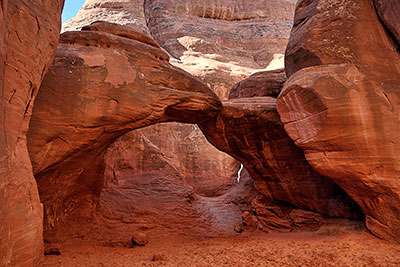USA, Utah, Colorado Plateau,Arches National Park, Sand Dune Arch