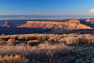 USA, Utah, Colorado Plateau,La Sal Mountains, Blick von der La Sal Mountain Loop Road in Richtung Westen zum Castle Valley