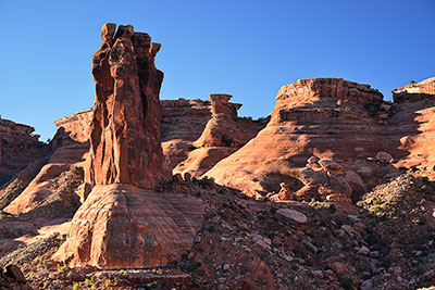 USA, Utah, Colorado Plateau,Arches National Park, Am Park Avenue Trail mit Blick nach Süden