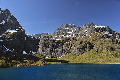 Norwegen, Nordland, Lofoten, Blick zu den Ausläufern des Olsanestinden (999 m) am Westufer des Raftsundet