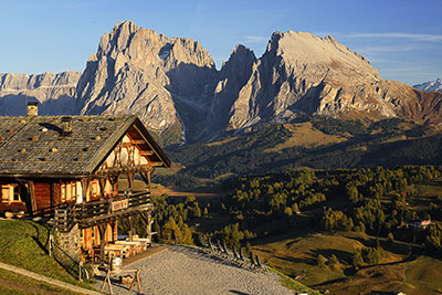 Fotogalerie Italien, Trentino-Südtirol, Dolomiten,Grödner Tal, Abendstimmung an der Tschötsch Alm mit Langkofelgruppe im Hintergrund