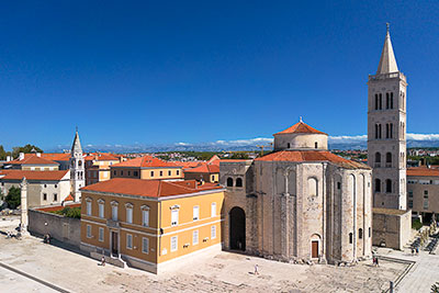 Kroatien, Zadar, Dalmatien,Norddalmatien, St. Donatus Kirche mit dem Denkmal Forum Romanum