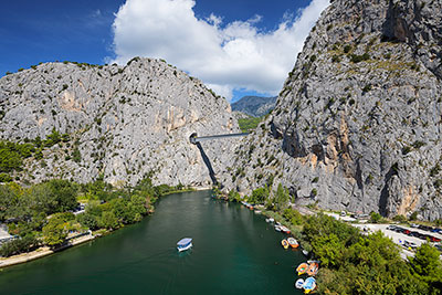 Kroatien, Split-Dalmatien, Dalmatien,Mitteldalmatien, Spektakuläre Autobrücke über die Cetina-Schlucht